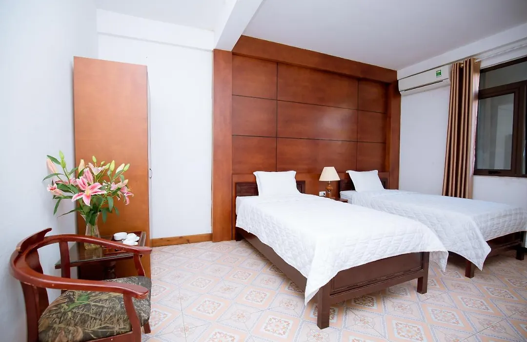Viet Huong Hotel-1